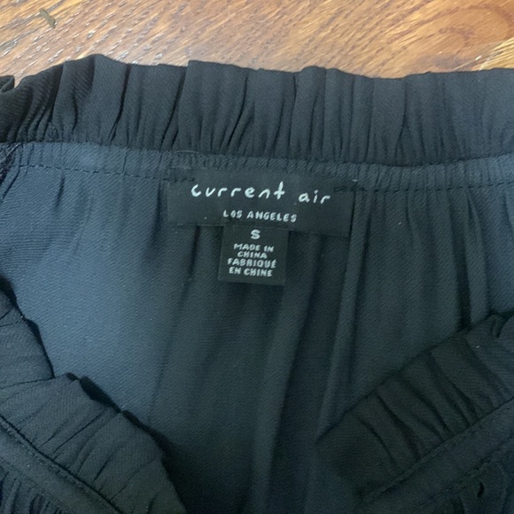 Top - Picture 2 of 3